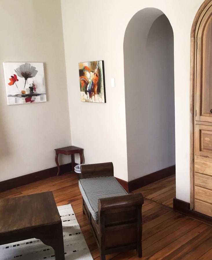 קיטו La Coupole Hotel מראה חיצוני תמונה