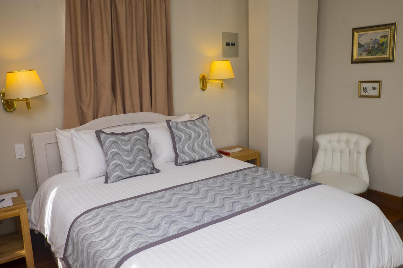 קיטו La Coupole Hotel מראה חיצוני תמונה